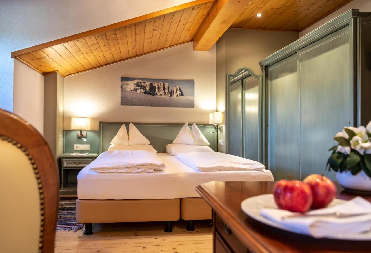 Hotel Zum Turm Castelrotto Eksteriør bilde