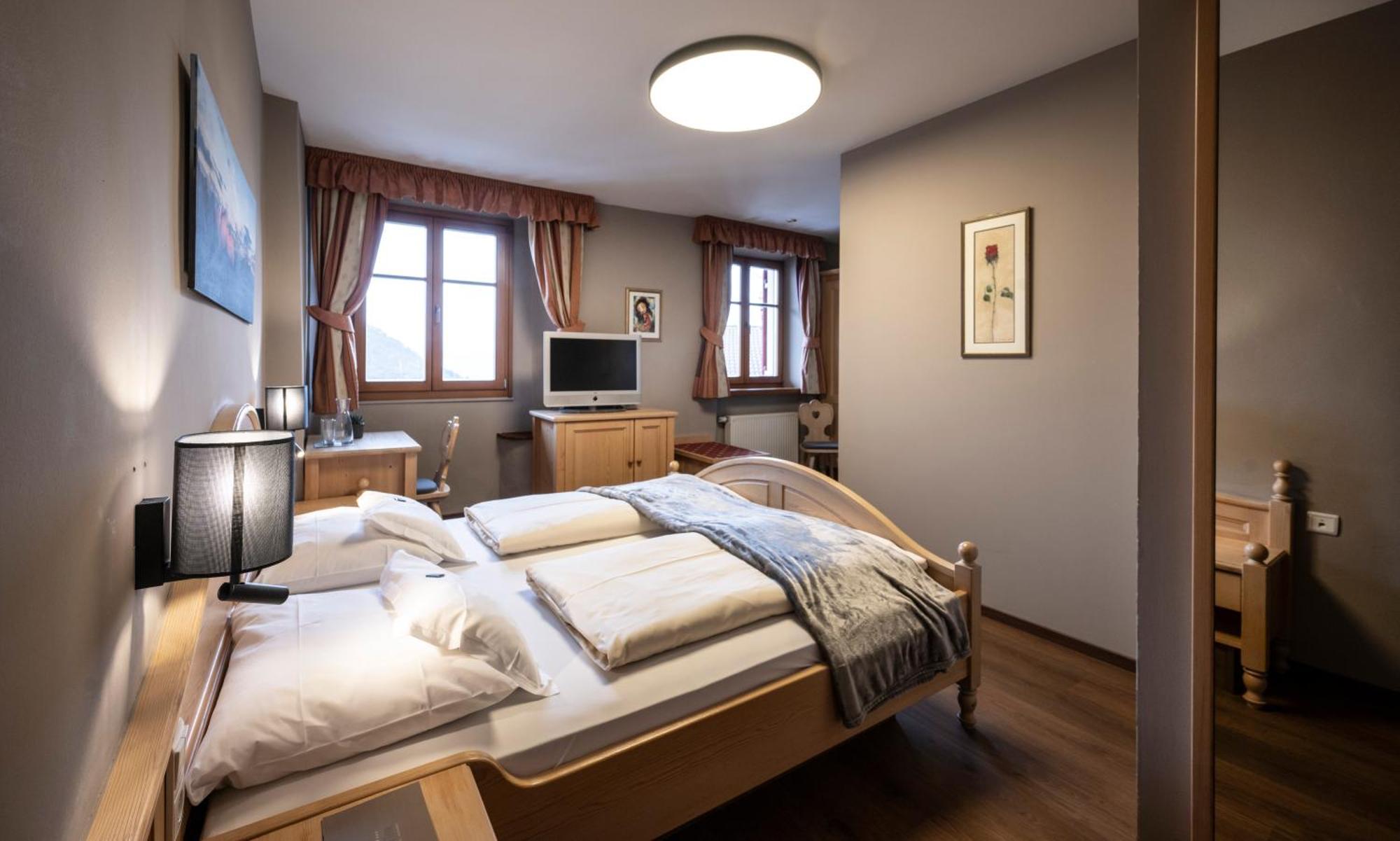 Hotel Zum Turm Castelrotto Eksteriør bilde
