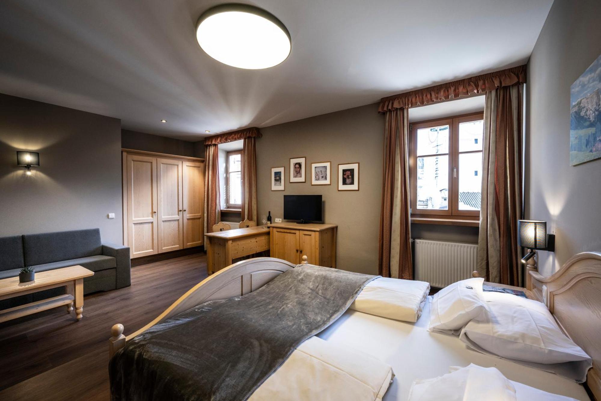 Hotel Zum Turm Castelrotto Eksteriør bilde